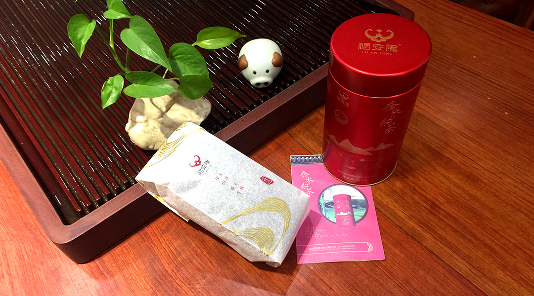 福安隆晒红VS烤红，谁说红茶不能用100℃沸水冲泡？配图