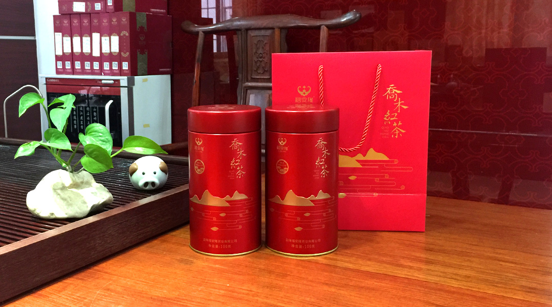 福安隆晒红VS烤红，谁说红茶不能用100℃沸水冲泡？配图